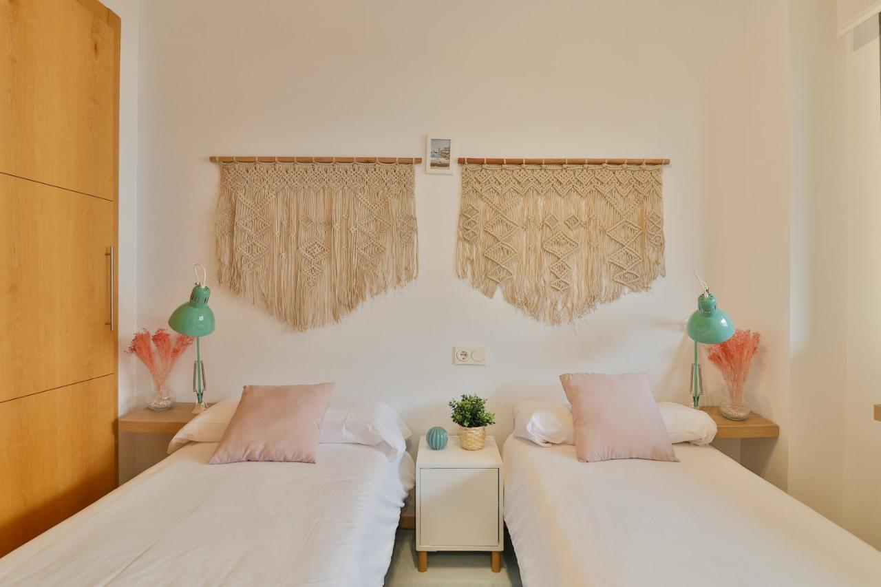 Apartamento C13 Seaside Málaga with pool&parking Exterior foto